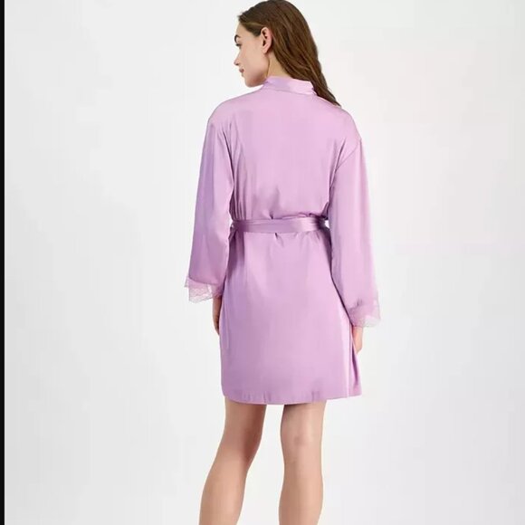 I.N.C. International Concepts Lace-Trim Stretch Satin Robe Fragrant Lilac NWT - Picture 7 of 8